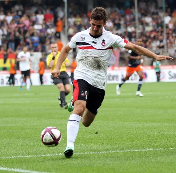 Pentecôte absent plusieurs mois