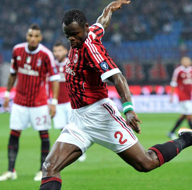 Newcastle veut Taïwo