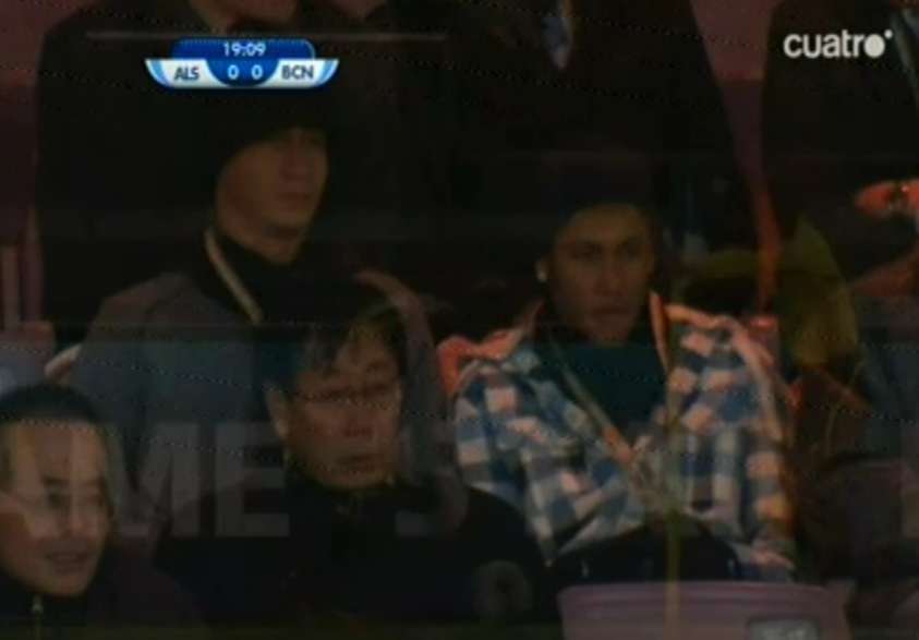 Photo : Neymar et Ganso observent le Barça