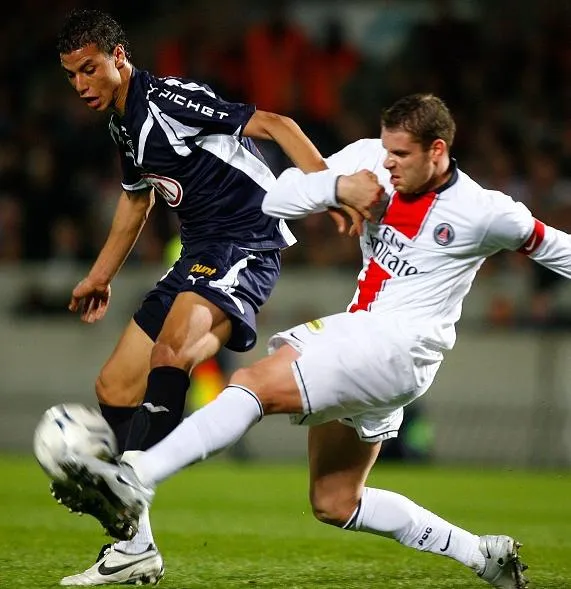Chamakh, au tour du PSG