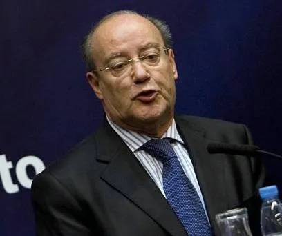 Un journaleux agressé à Porto?