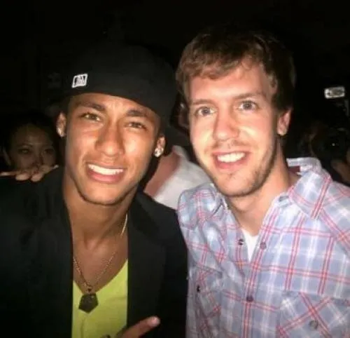 Photo: Neymar kiffe Vettel