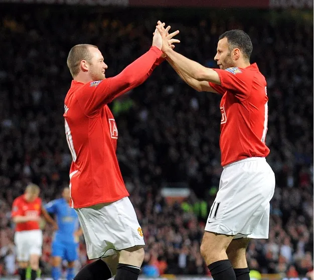 Rooney veut une statue pour Giggs