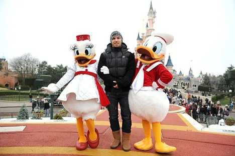 Photo: Agüero à Disneyland Paris