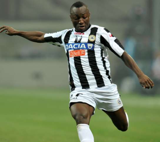 Armero grillé avec un faux permis