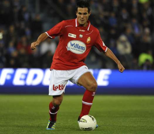 Perbet se rapproche du Standard