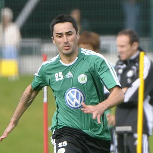 Chris veut devenir allemand