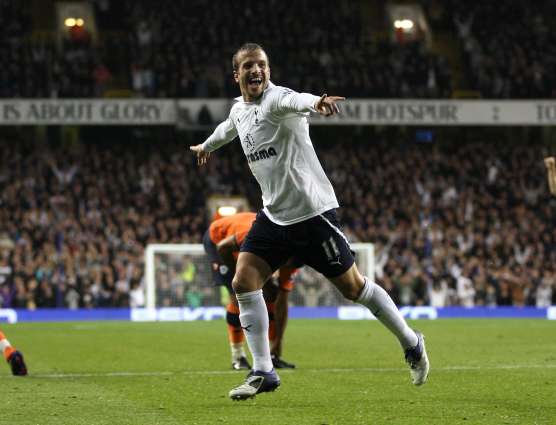 Van der Vaart blessé à la cuisse