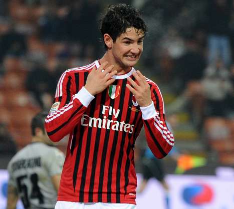Pato se plaint d’Allegri