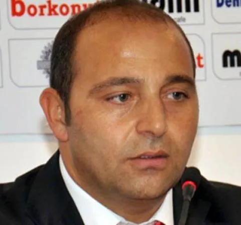 Une voyante pour décider du 11 de départ