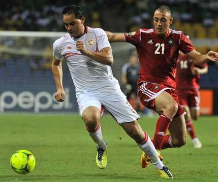 Les Aigles griffent les Lions