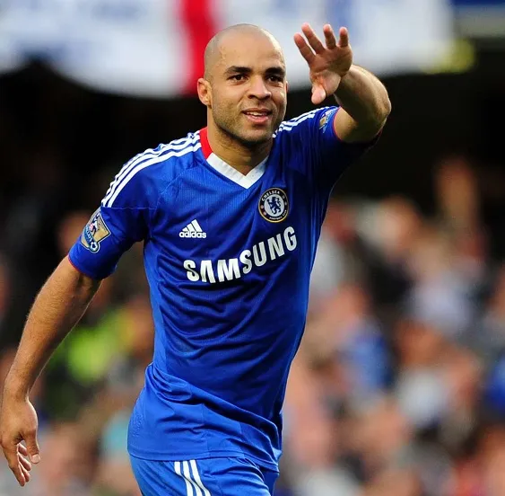 Mercato : Alex vers le PSG