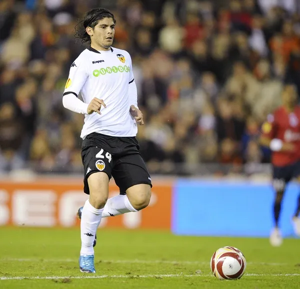 Banega renouvelle son contrat avec Valence