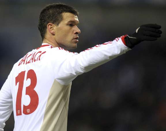 Scholl soutient Ballack