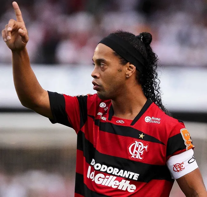 Ronaldinho donne de l’air au Flamengo