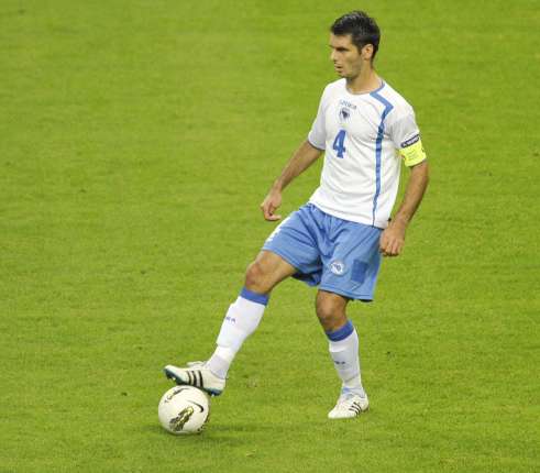 Spahic s’embrouille avec des supporteurs