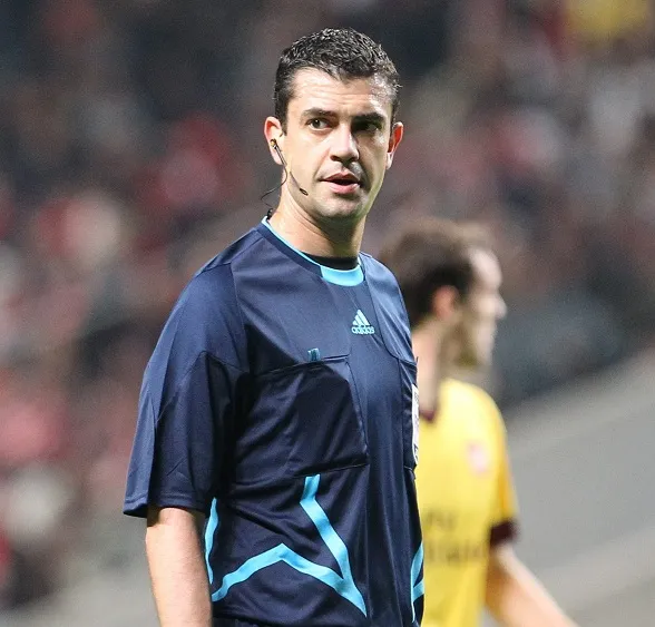 Viktor Kassai meilleur arbitre du monde