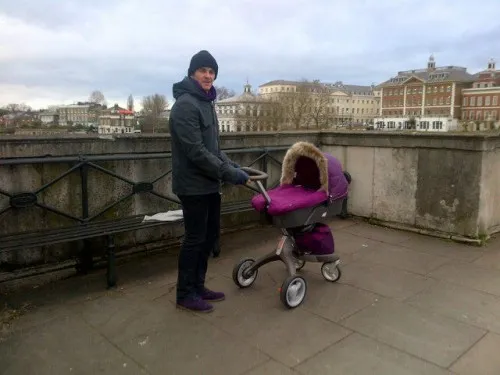 Photo : Joey Barton et sa poussette