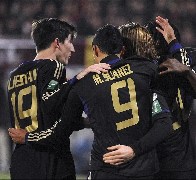 Anderlecht conforte sa première place