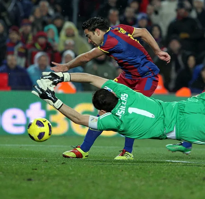 Casillas et Xavi, faux jumeaux