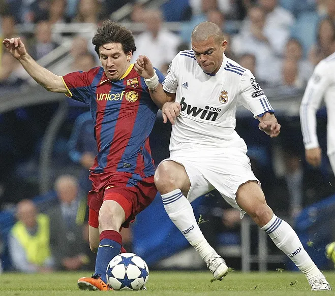 Messi fait autant de fautes que Pepe