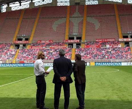 Ils se cotisent pour sauver le club