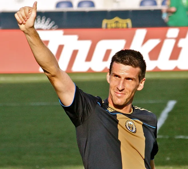 Sébastien Le Toux testé à Bolton