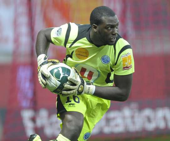 Placide : «<span style="font-size:50%">&nbsp;</span>Mandanda est l’exemple à suivre<span style="font-size:50%">&nbsp;</span>»