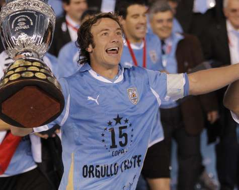 Lugano défend Suarez