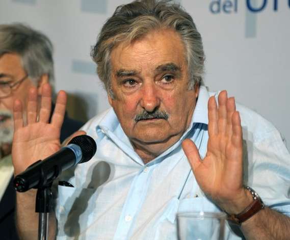 Le président uruguayen soutient aussi Suarez