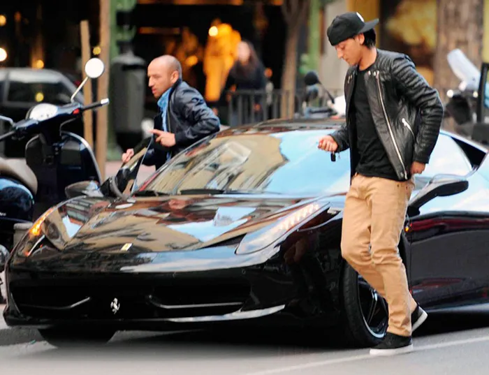 Photo : Özil se fait plaisir