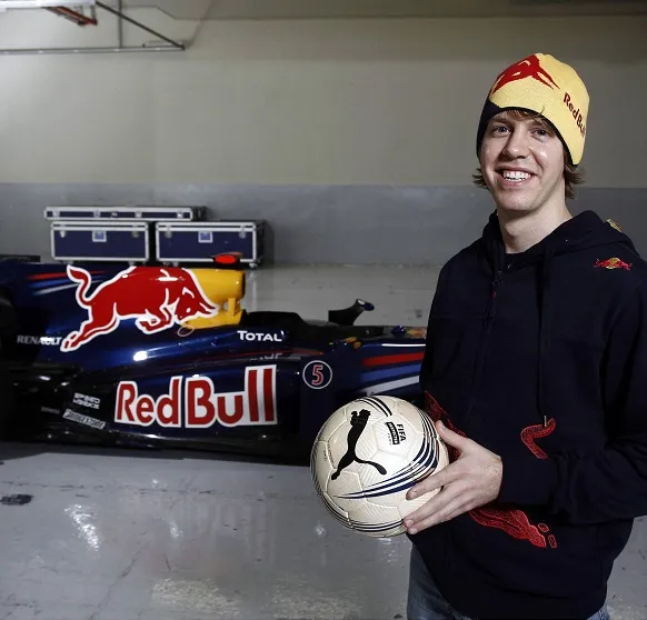 Bierhoff veut Vettel pour l’Euro