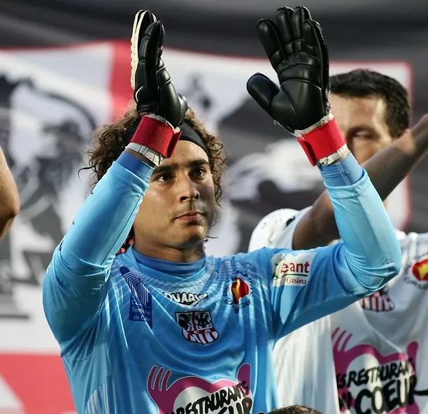 Ajaccio, Ochoa et ELA