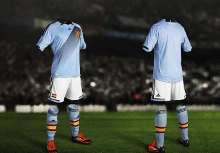 Photo : L&rsquo;Espagne a aussi son nouveau maillot