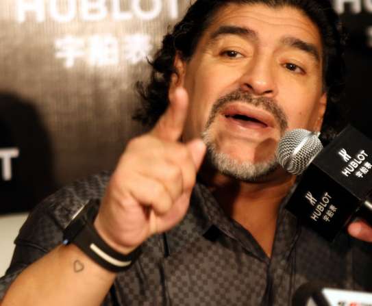Maradona ne force pas