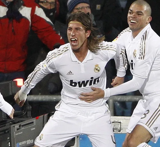 Ramos comme Roberto Carlos