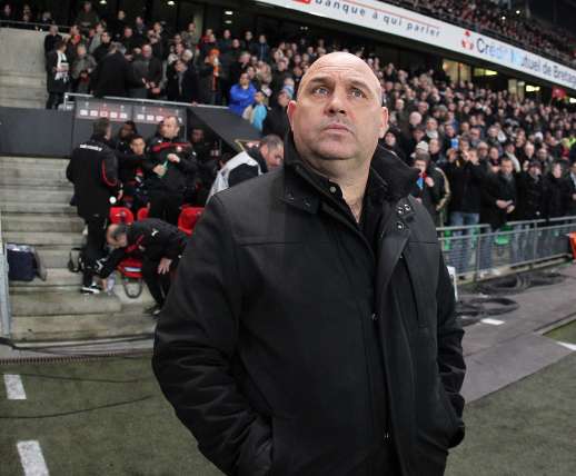 Antonetti : « Jouer à 15h l&rsquo;hiver, à 21h l&rsquo;été »