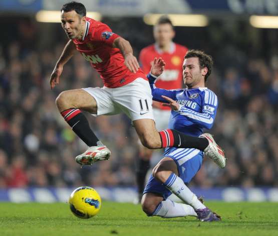 Ryan Giggs rempile pour un an