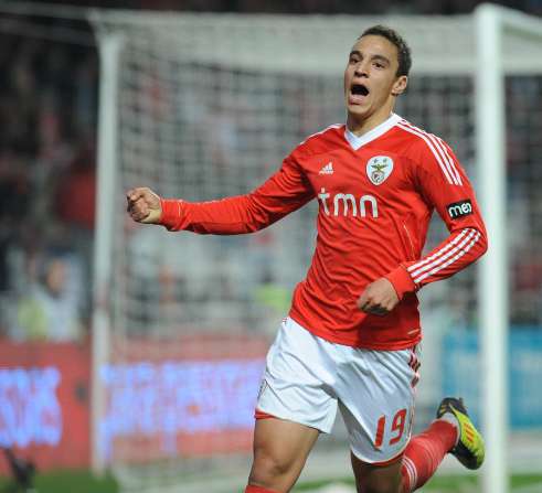 Benfica y va tout droit