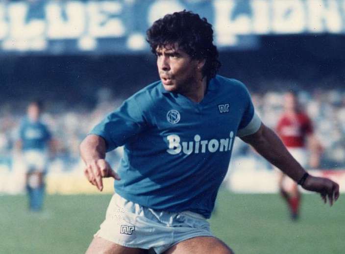 Maradona veut s’expliquer avec le Fisc