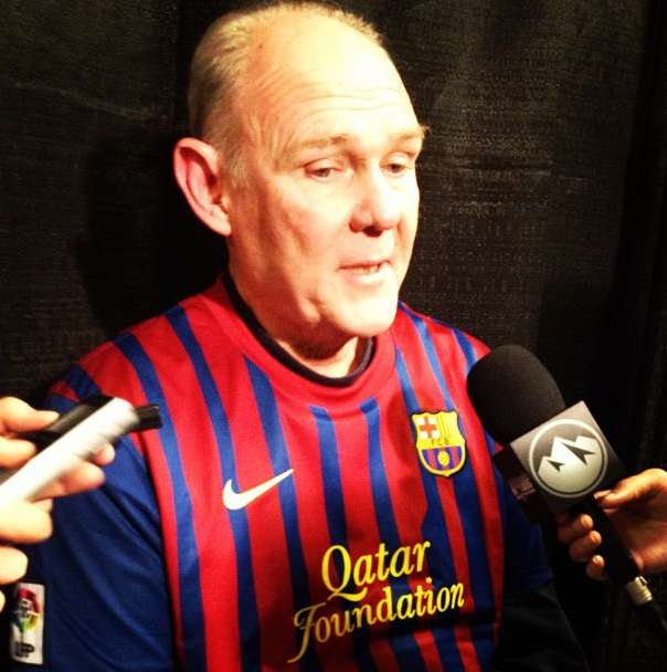 Photo : George Karl porte le maillot du Barça