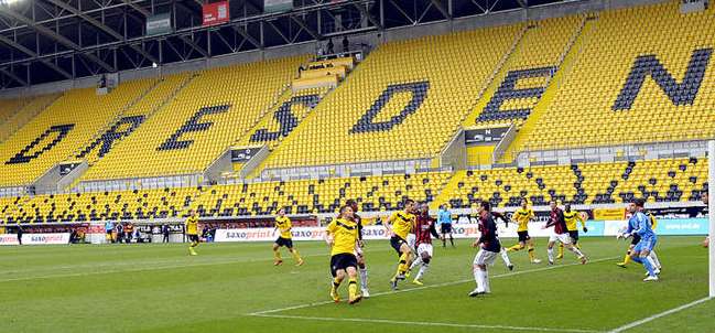 Photo : Les supporters fantômes.