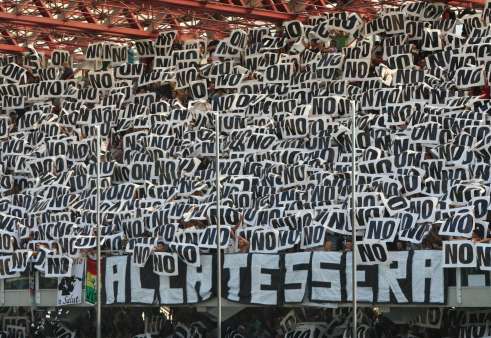 La tessera del tifoso n’est plus