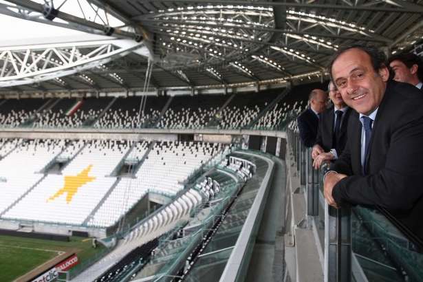 Photo : Platini au Juventus Stadium