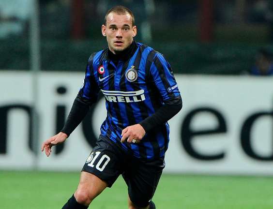 Re : Sneijder blessé