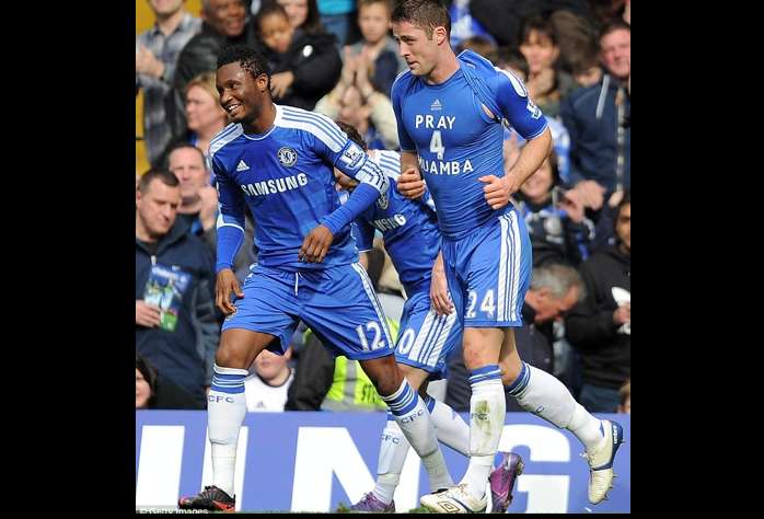 Photo : «<span style="font-size:50%">&nbsp;</span>Pray 4 Muamba<span style="font-size:50%">&nbsp;</span>»