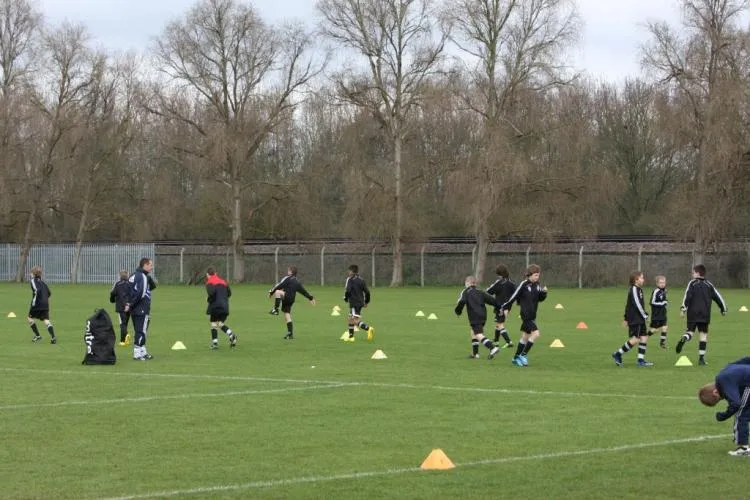 Les lanceurs de grenade de Chelsea démasqués