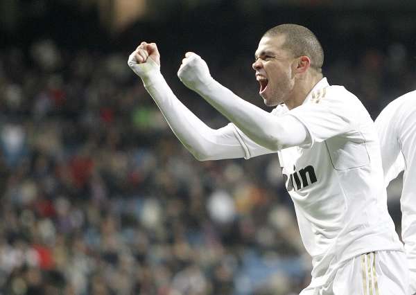 5 cartons rouges pour le Real !