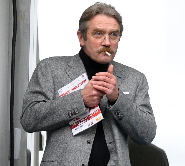 Thiriez défend le foot français