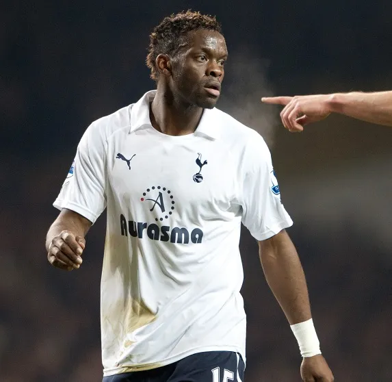 Louis Saha et les escorts